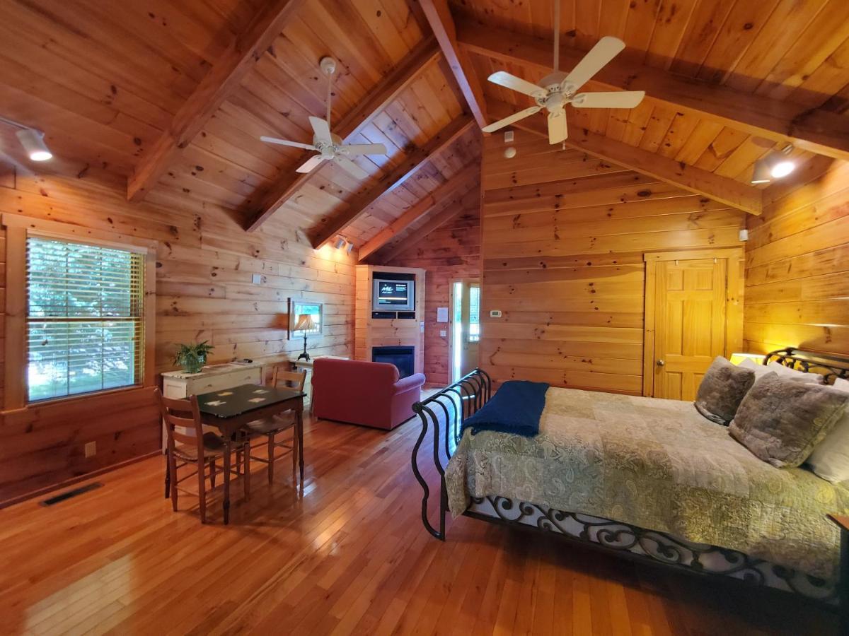 New River Trail Cabins Galax Exterior foto