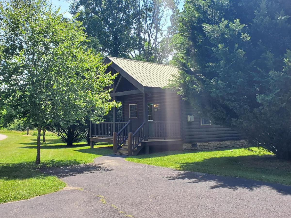 New River Trail Cabins Galax Exterior foto