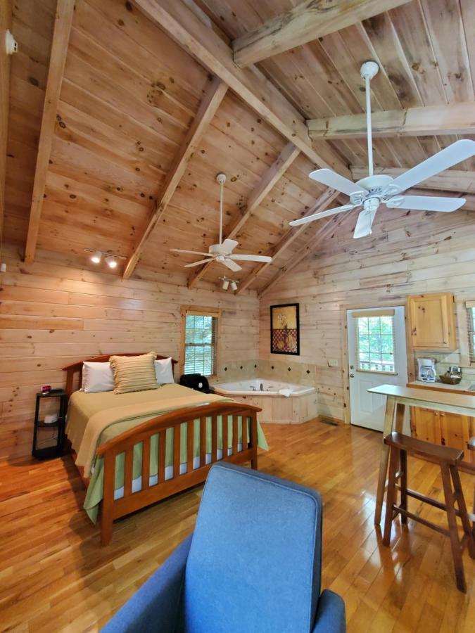 New River Trail Cabins Galax Exterior foto