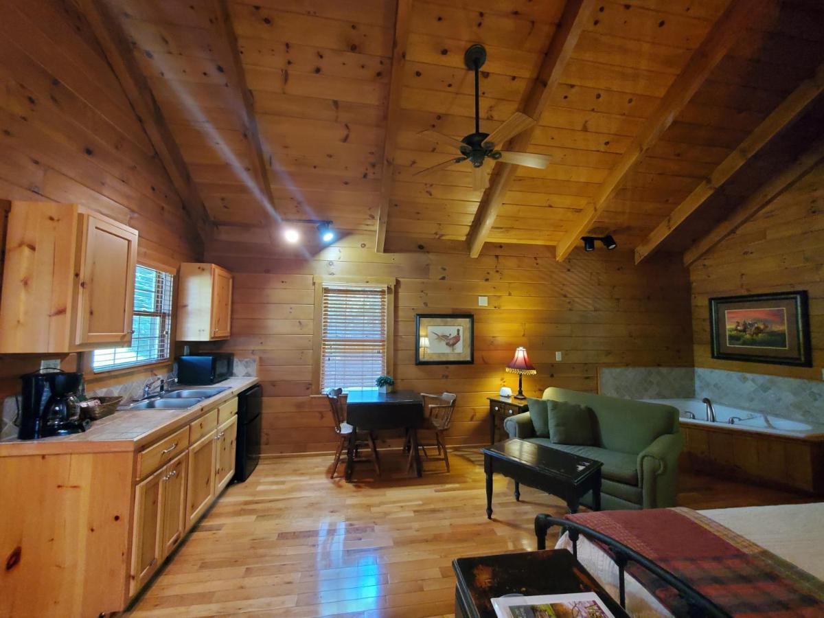 New River Trail Cabins Galax Exterior foto